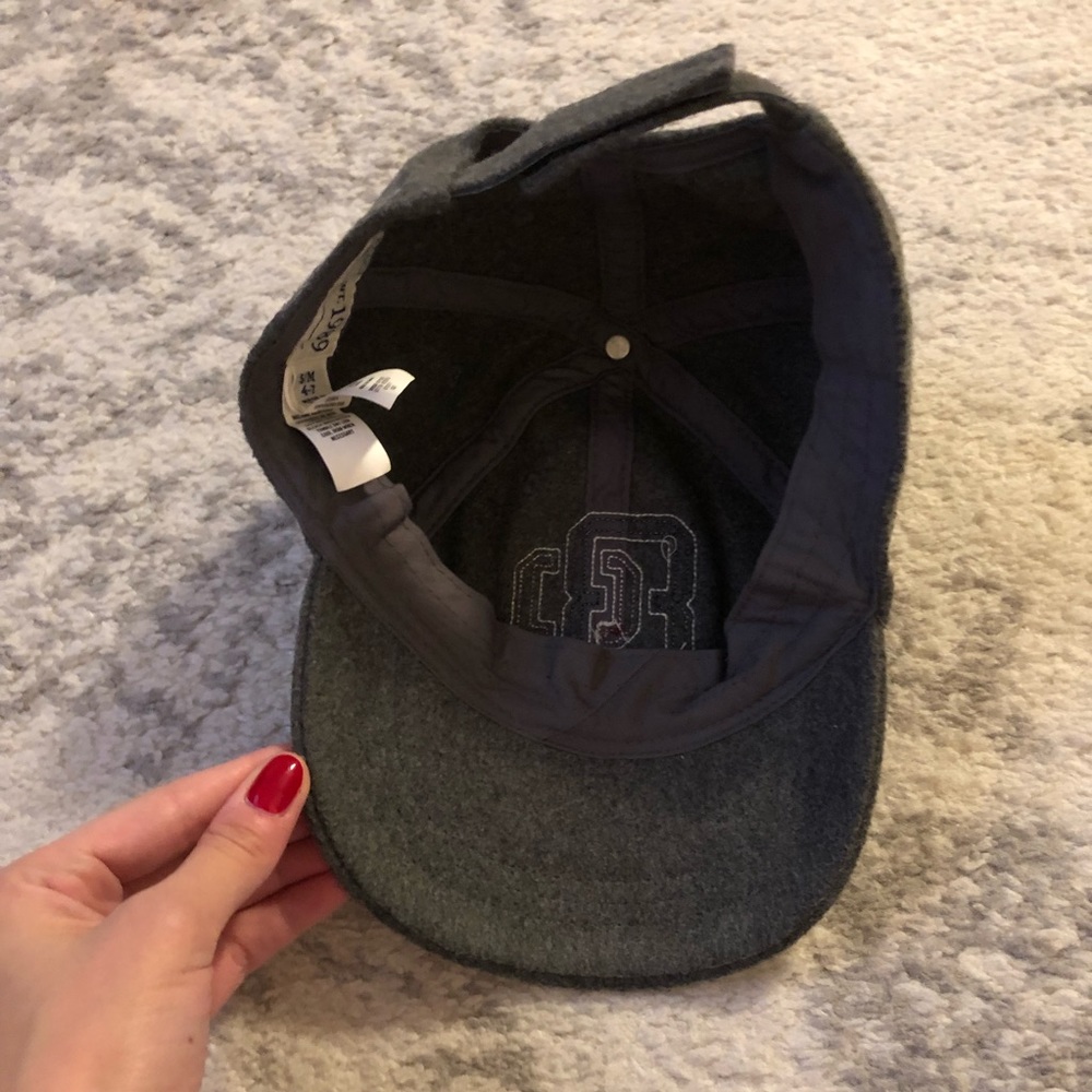 Gray wool Children’s Place Youth baseball cap - Picture 4 of 7